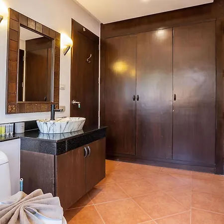 Balinese 3Br Pool Villa Freya, Spacious Courtyard, 70 M From Stay Wellbeing & Lifestyle Ban Saiyuan Exterior photo