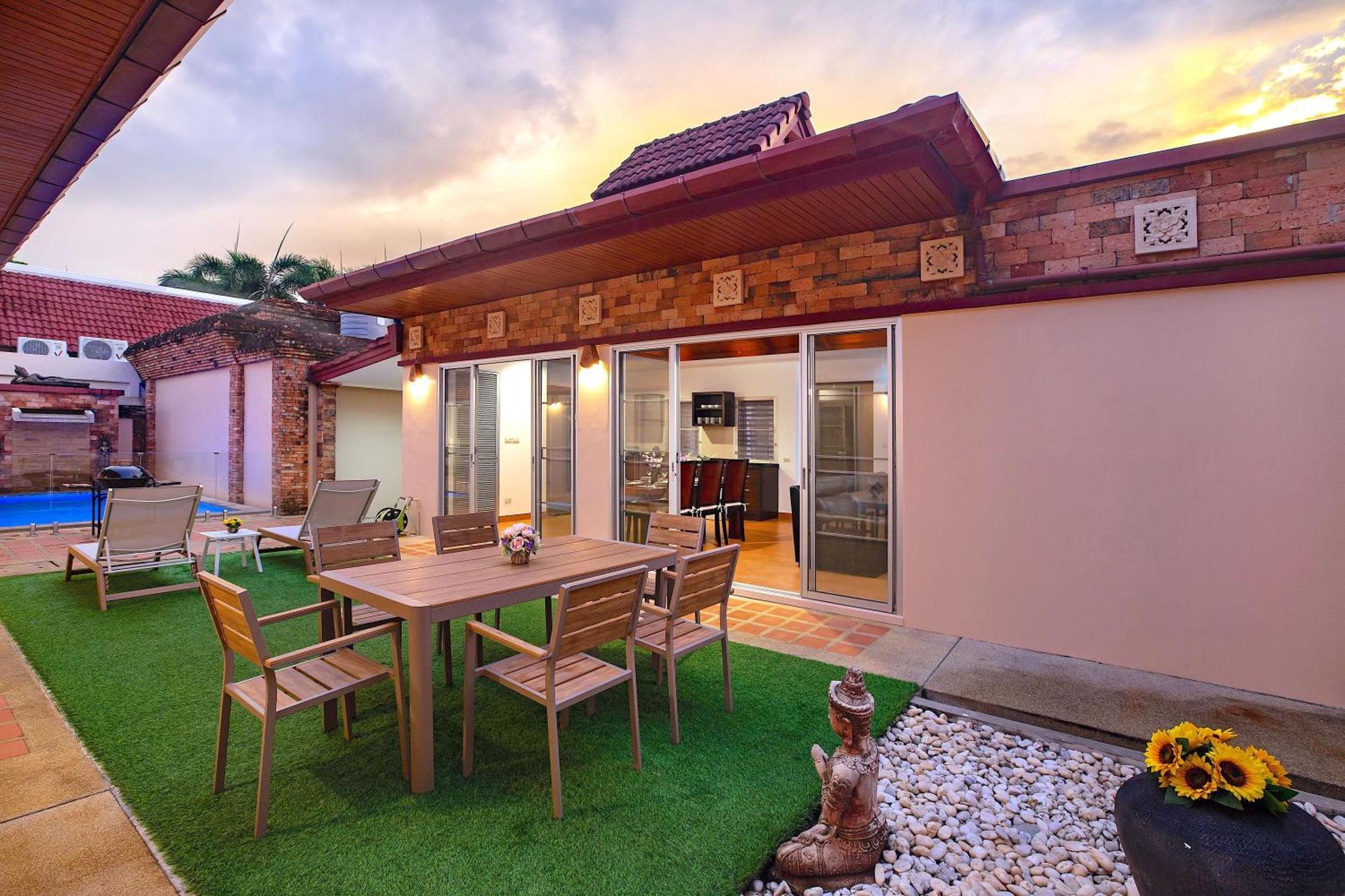 Balinese 3br Pool Freya, Spacious Courtyard, 70 M From Wellbeing & Lifestyle วิลล่า *